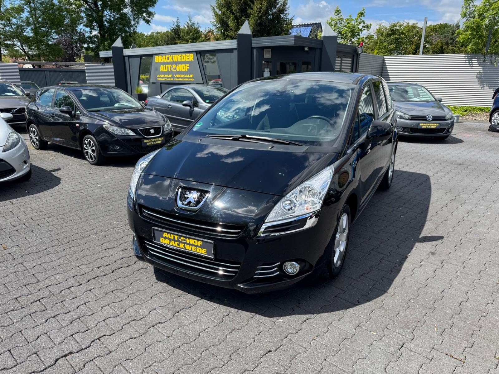 Peugeot 5008 Active Klimaautomatik PDC Top Zustand