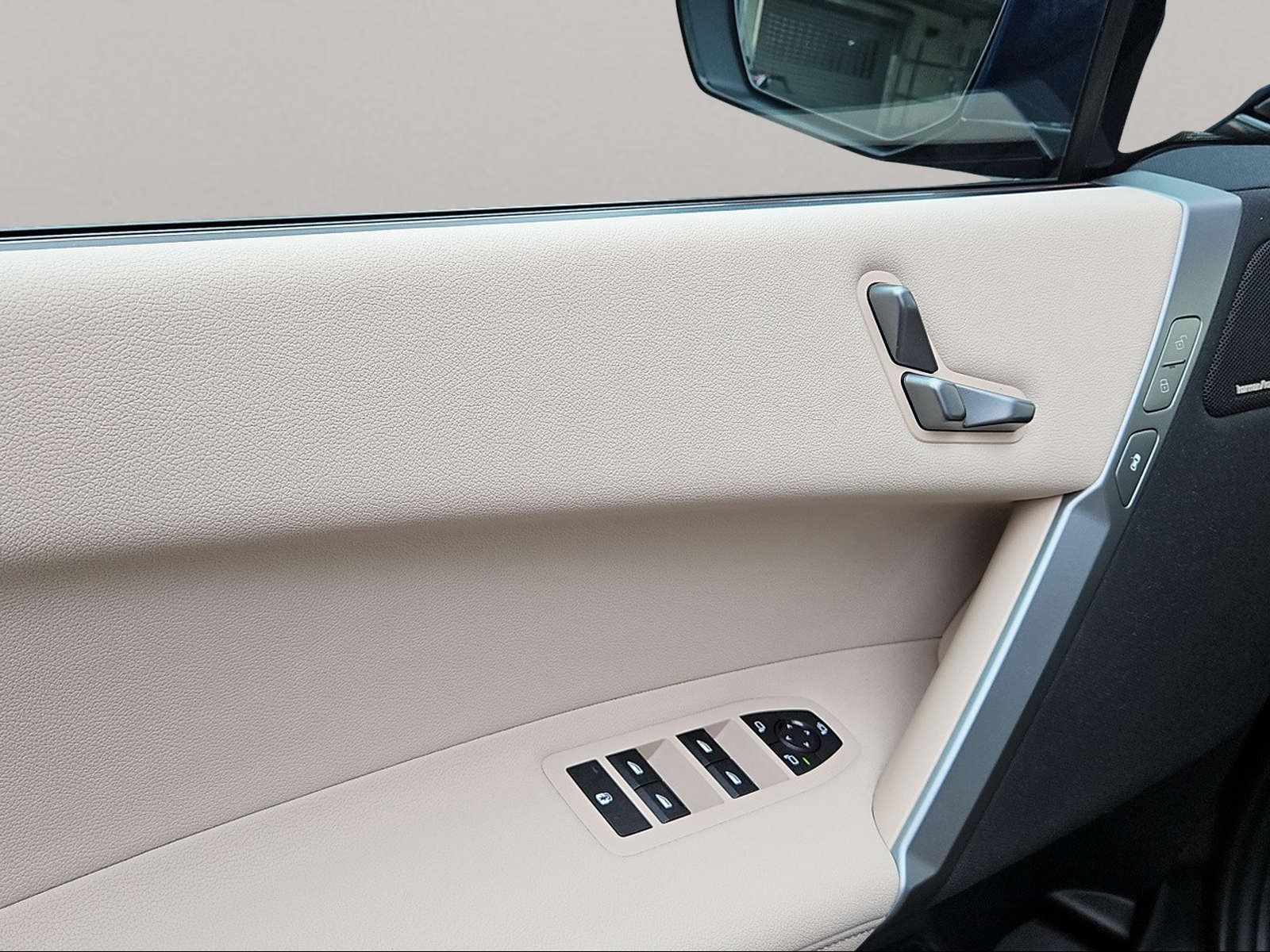 BMW iX - Bild 19