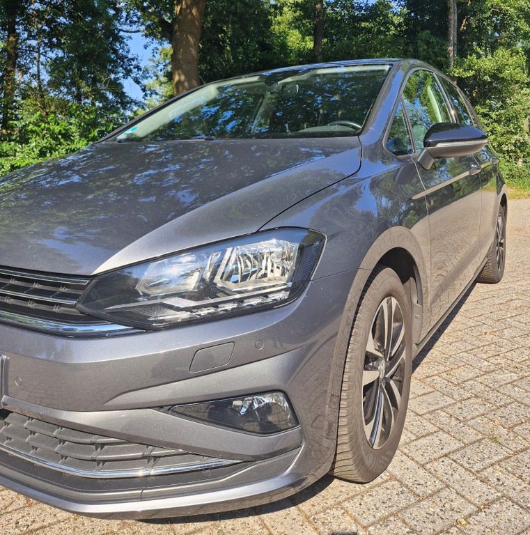 Image of Volkswagen Golf Sportsvan