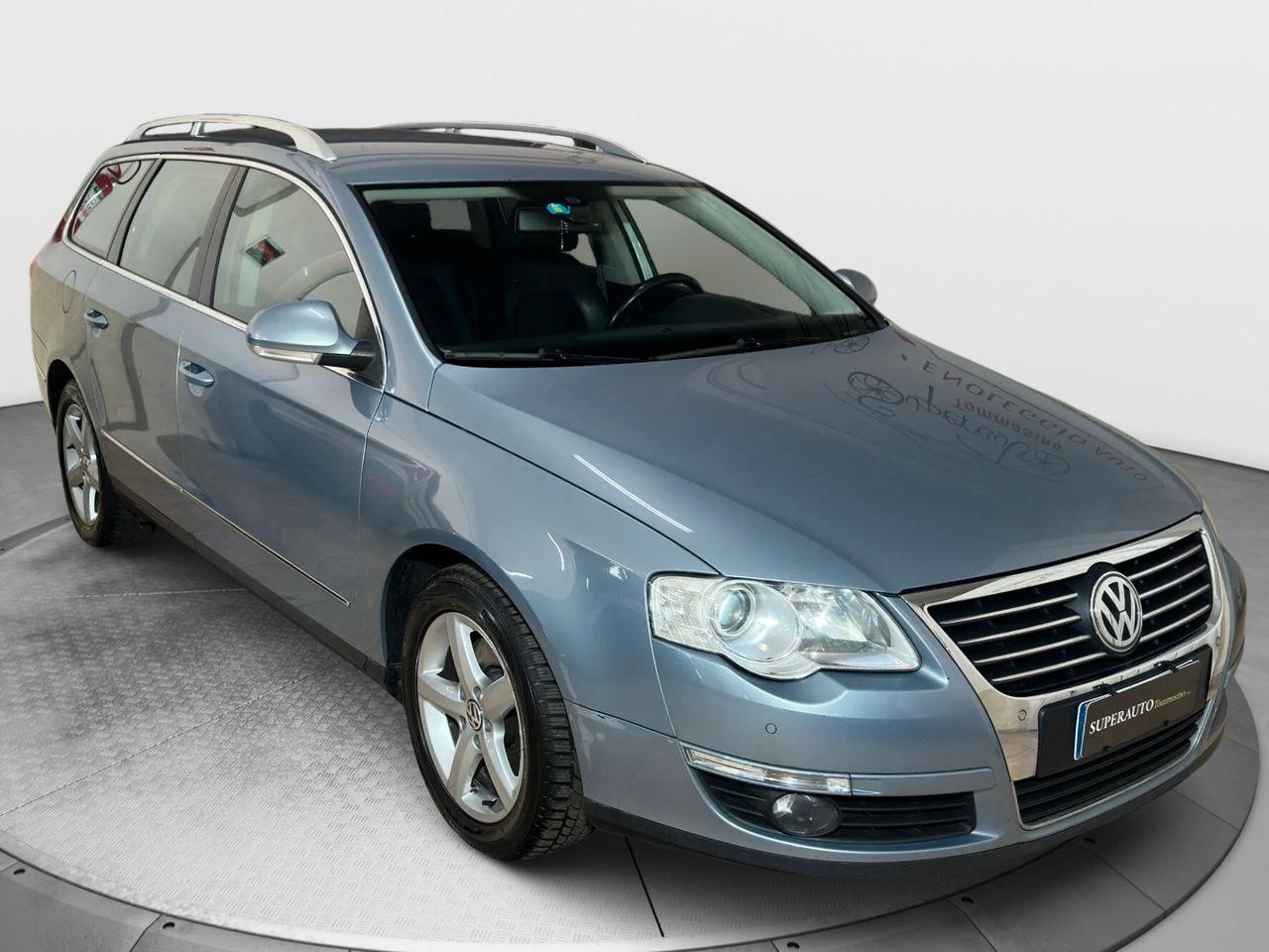 Volkswagen Passat 2009 — interior