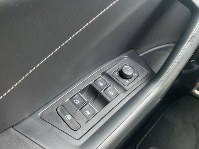 T-Roc Goal AHK-abnehmbar Apple CarPlay