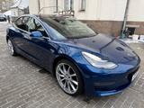 Tesla MODEL 3 LONG RANGE DUAL AWD PANORAMA|KAMERA - Tesla Gebrauchtwagen in Berlin