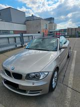 BMW 120i Cabrio - - BMW 120 aus 2010: 120i