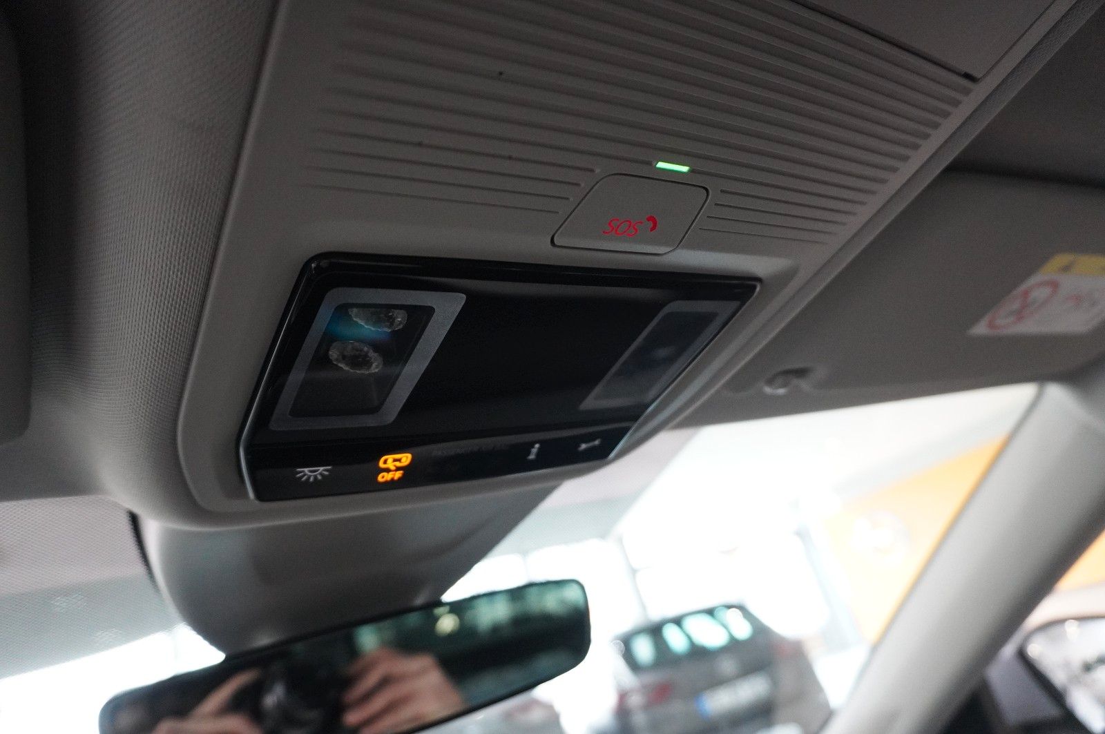 Fahrzeugabbildung SKODA Octavia Combi 2.0 TDI AMBITION NAVI/LED/KAMERA