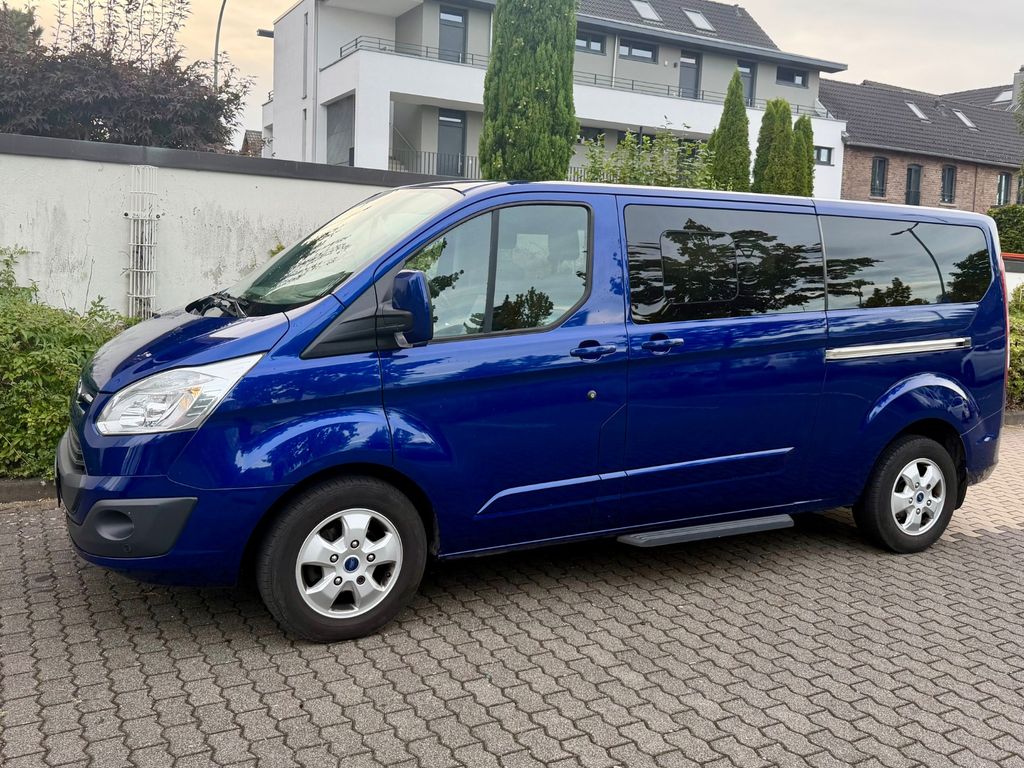 Image of Ford Tourneo Custom