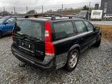 Volvo v70 XC cross road AWD 2.4t - Volvo V70 Kombi R mit Benzin-Antrieb