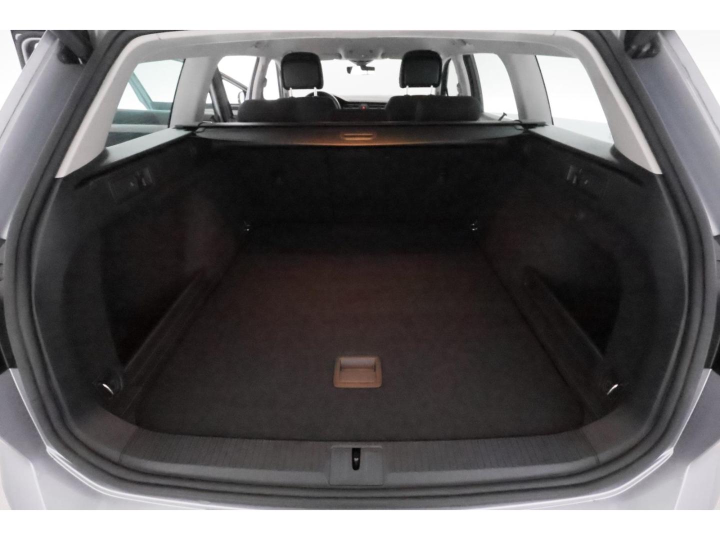 Volkswagen Passat 2.0TDI DSG Business+LED+VIRTUAL, миниатюра 12