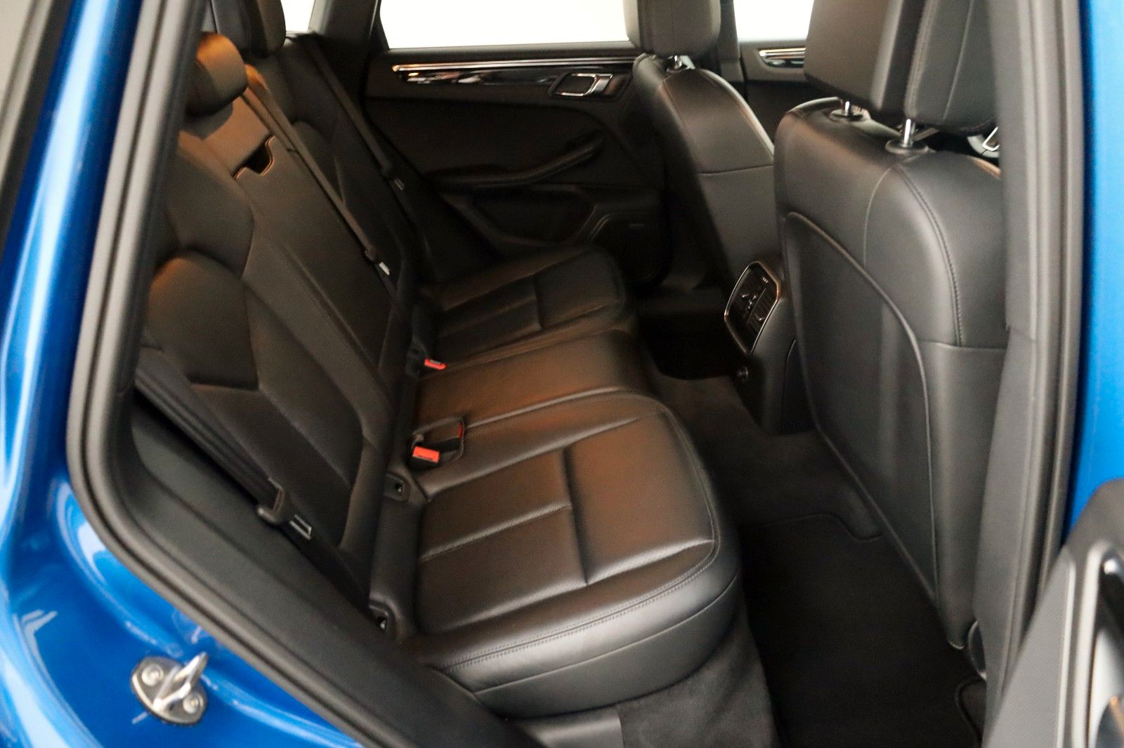 Fahrzeugabbildung Porsche Macan S Diesel,Kamera, Approved Garantie 02/27!