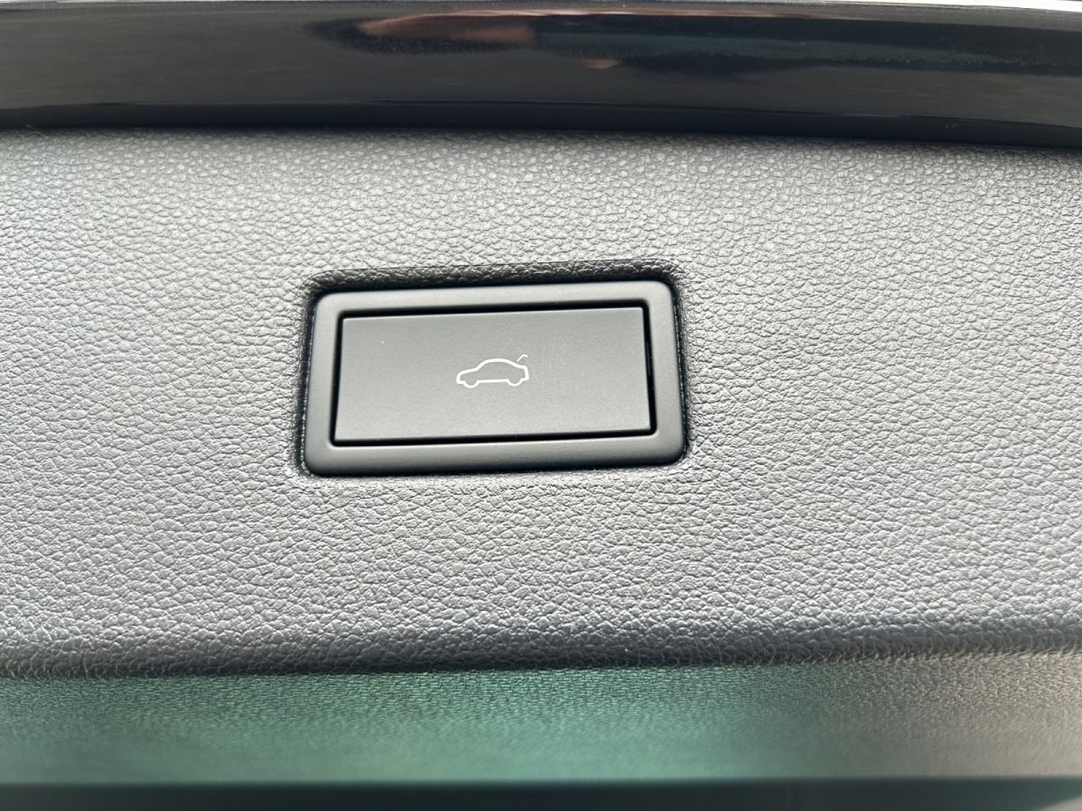 Volkswagen Tiguan - Bild 17