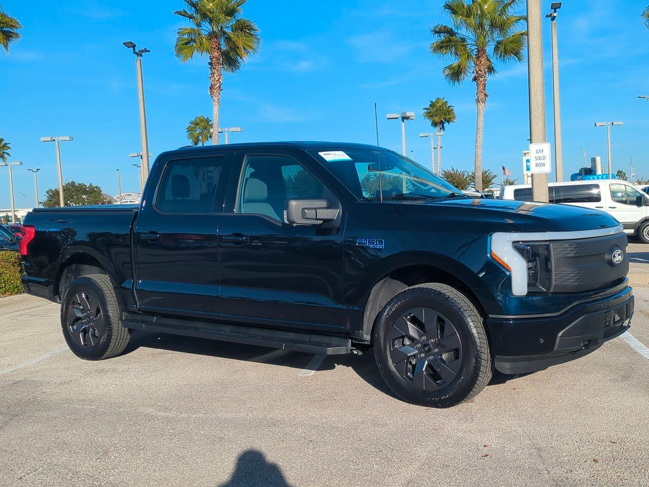 Ford F 150 Lightning Lariat ( Extended Range) MY25