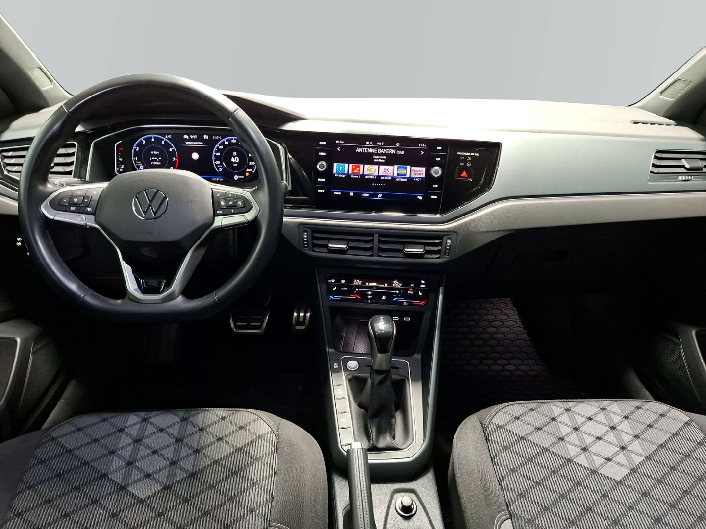 Taigo 1.5 TSI DSG R-Line *NAVI*MATRIX*KEYLESS*KA