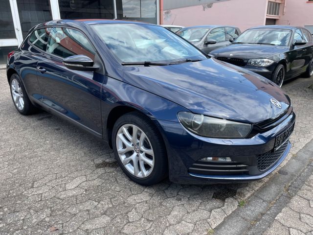 Volkswagen Scirocco 1.4 TSI-118kW°SPORT°17-er°2.Hand°8-fach