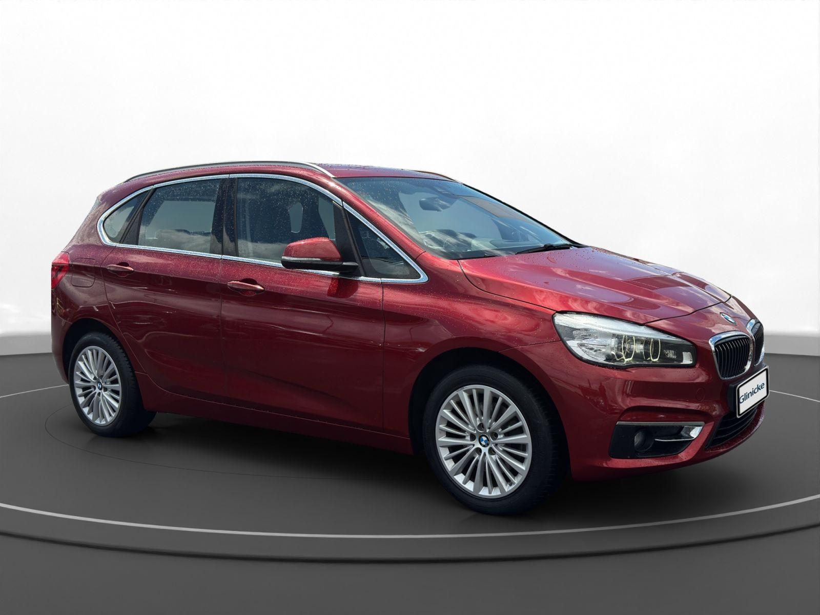 BMW 220i Active Tourer Luxury Kamera Navi Plus Memor