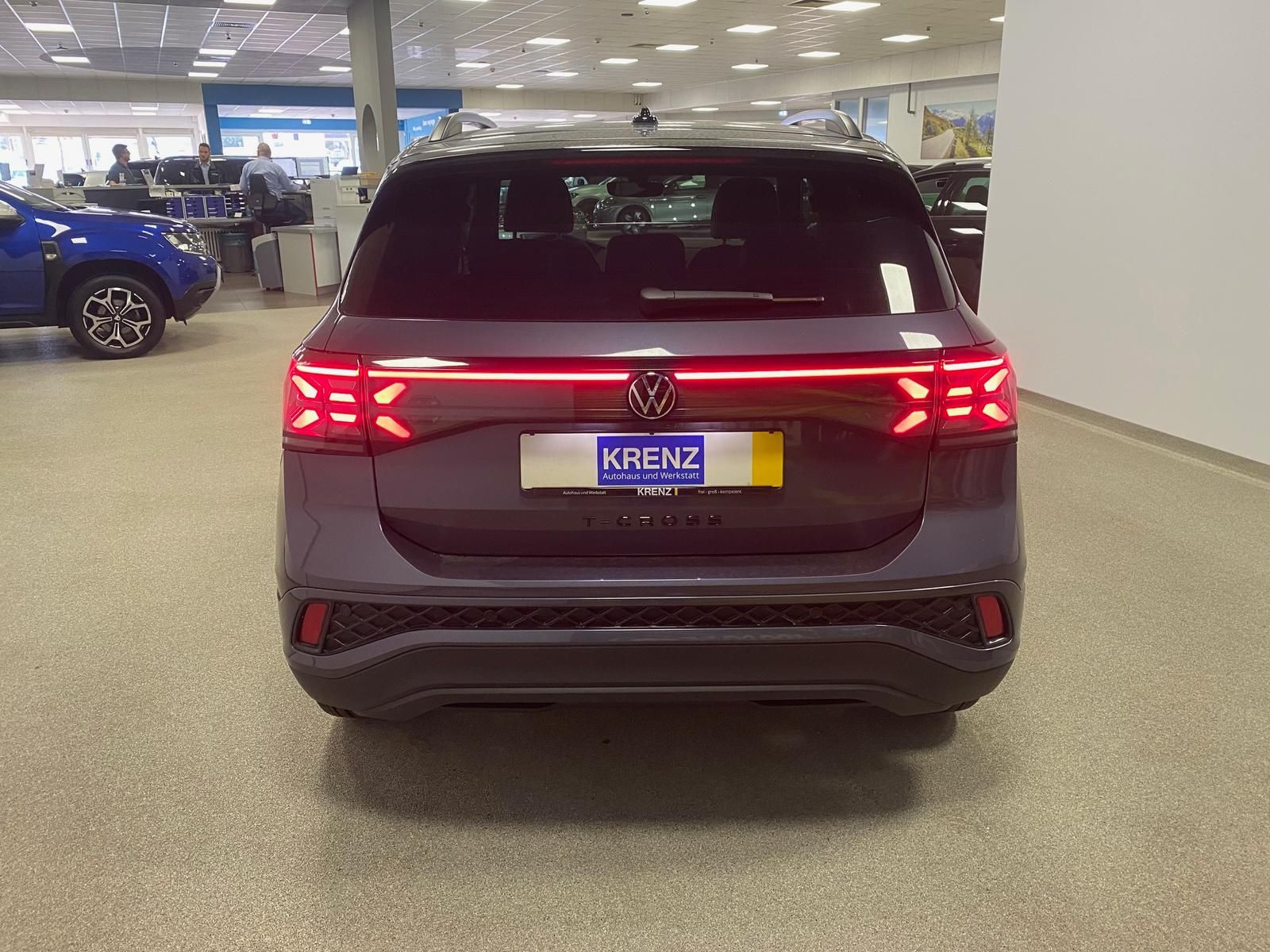 Fahrzeugabbildung Volkswagen T-Cross 1.0 TSI DSG R-Line BLACKSTYLE+MATRIX+AHK