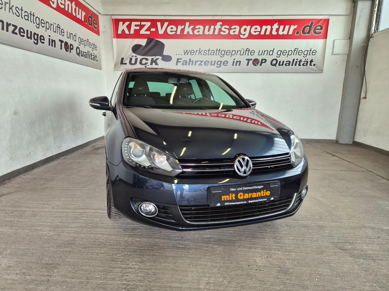 Volkswagen Golf VI Highline, R-Line-Paket Interieur Plus