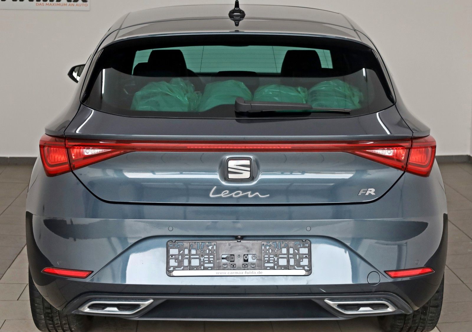 Fahrzeugabbildung SEAT Leon FR, Navi,LED,SH,Kamera,Panorama,ACC, SR+WR