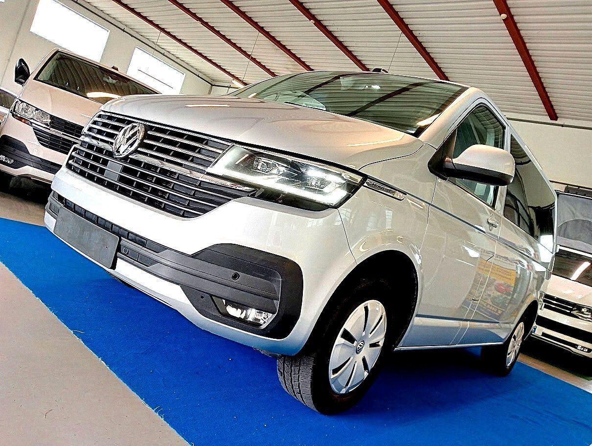Volkswagen T6.1 Caravelle 2.0 TDI DSG 8P FARI LE