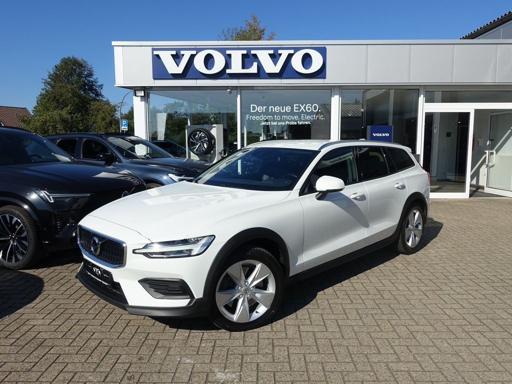 Image of Volvo V60 Cross Country