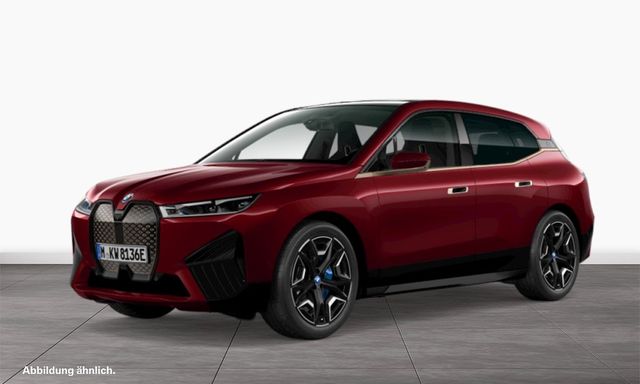 BMW iX xDrive40 22″Sportp,PanoSky,HUD,HaKa,Laser,AHK