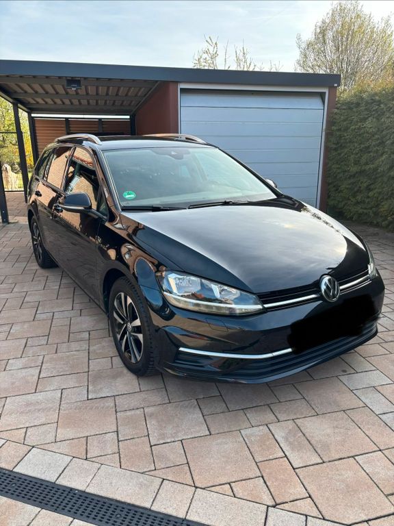 Image of Volkswagen Golf
