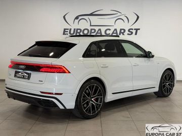 Audi Q8 - 3