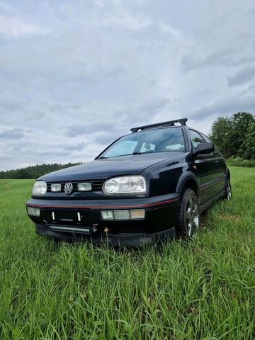 Volkswagen VW Golf 3 2.0 Syncro Höhergelegt Tüv 10/25...