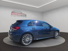 MERCEDES-BENZ A 250 AMG Line El. Panodach Navi Digitales Cockp