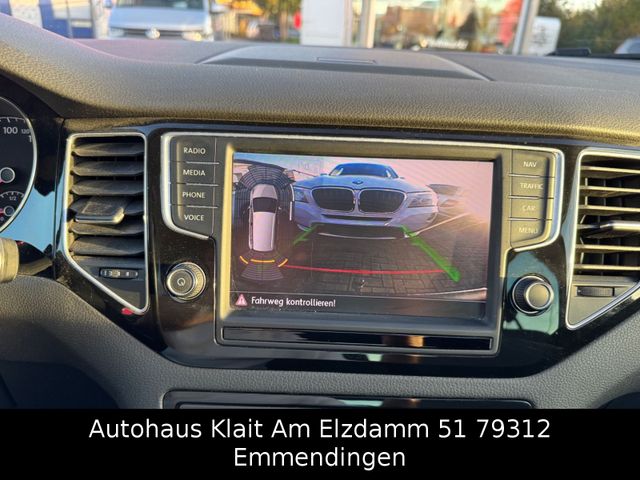 Fahrzeugabbildung Volkswagen Golf Sportsvan Highiline DSG Panorama