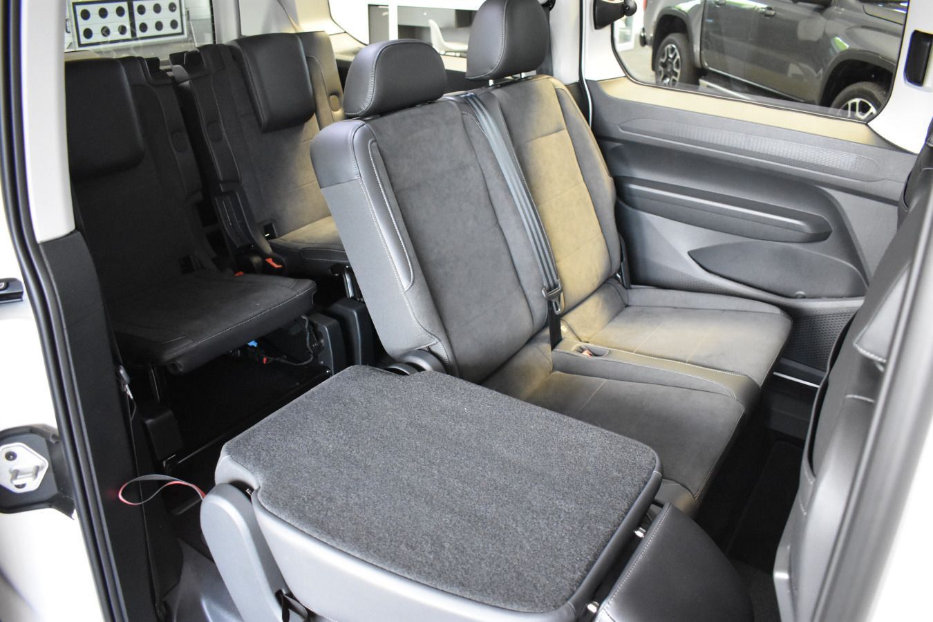 Volkswagen Caddy Maxi - Bild 7