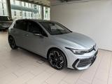 Volkswagen Golf 1.5 eTSI DSG R-Line AHK 18Z LED-Plus Area - VW Golf Neuwagen in München