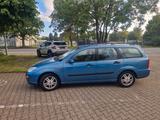 Ford Focus 1.6 Ambiente Ambiente - Ford Focus aus 2001: 1.6