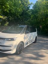 Volkswagen T7 Multivan 1,5 TSI OPF DSG Edition Edition - VW T7 Multivan von privat