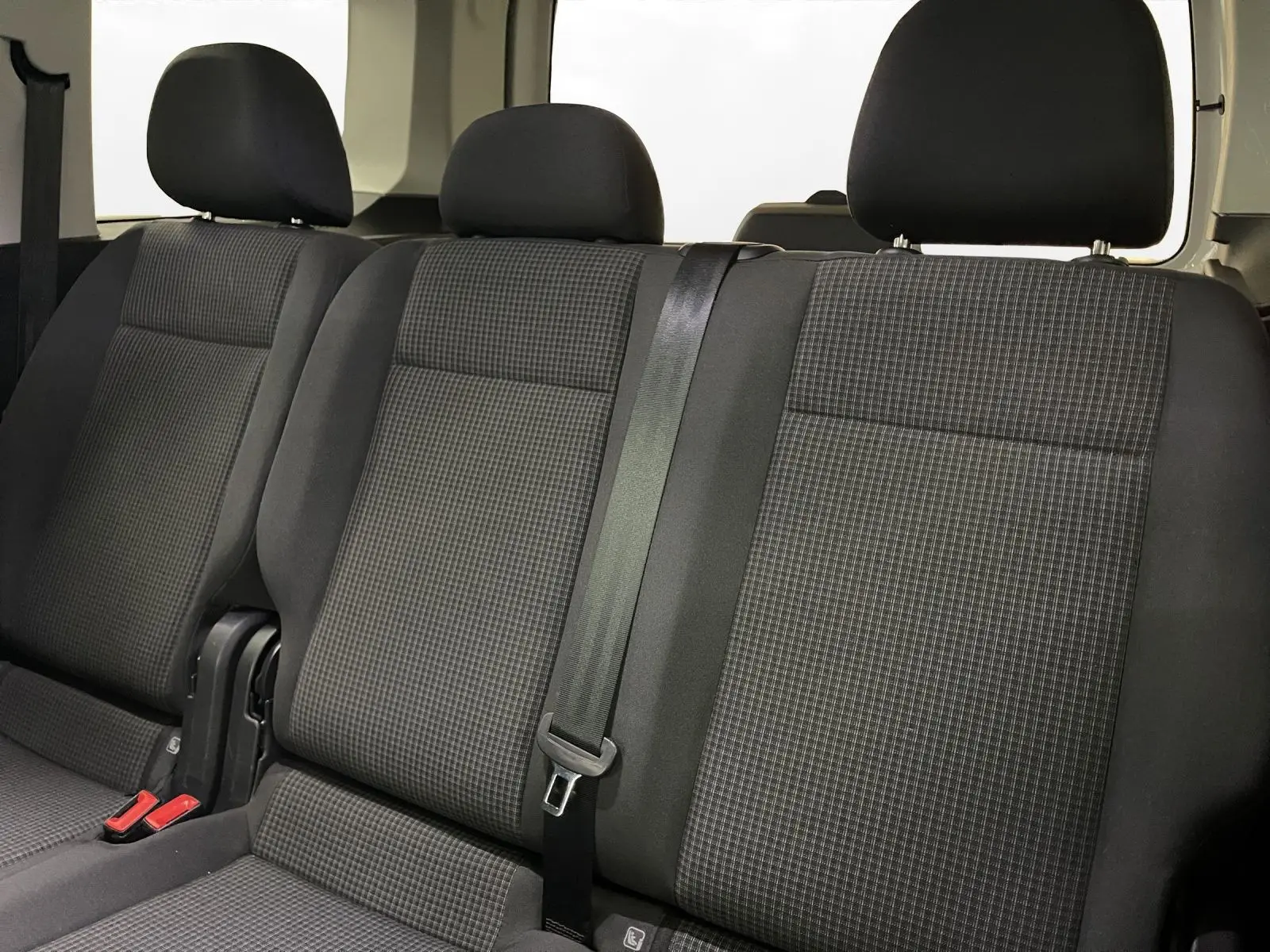 Volkswagen Caddy 1.5 TSI Navi PDC Tempomat DAB Allwetter, миниатюра 18