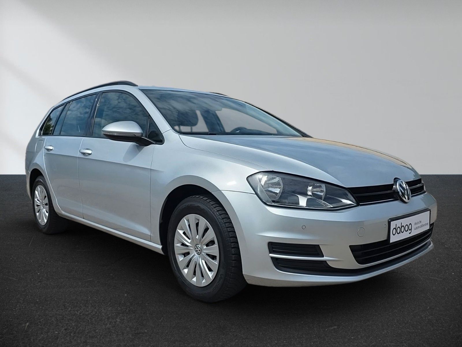 Volkswagen Golf VII Variant Trendline BMT – Bild 2