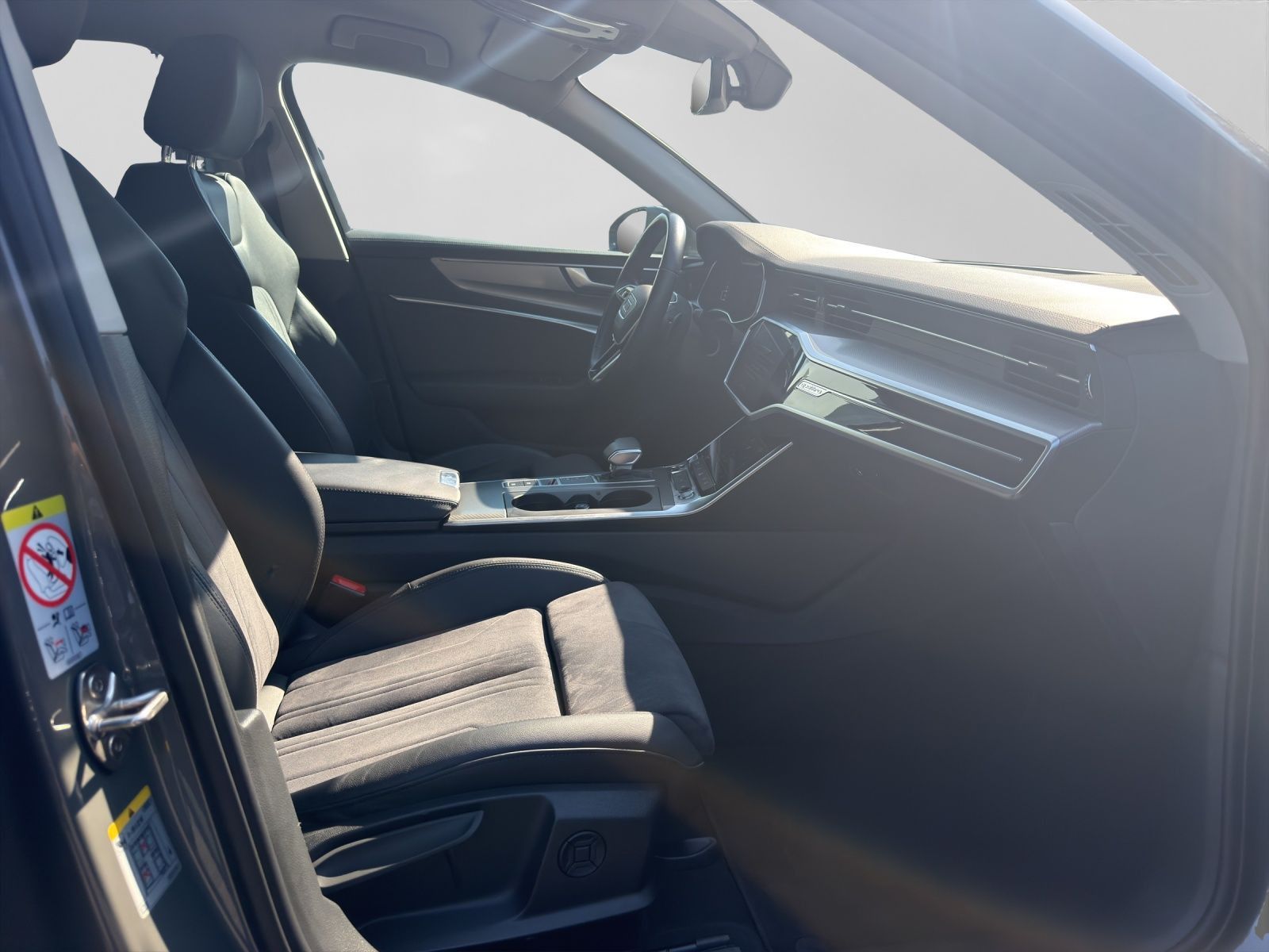 Audi A6 Avant 45 TFSI Q DESIGN HD-MATRIX LM19 ALCANTA foto 4