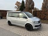 Volkswagen T6 California Coast 30 Years Edition - silberne Volkswagen T6 California