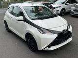 Toyota Aygo AYGO x-play~, X-business-Paket - Toyota Aygo (X) in Wiesbaden