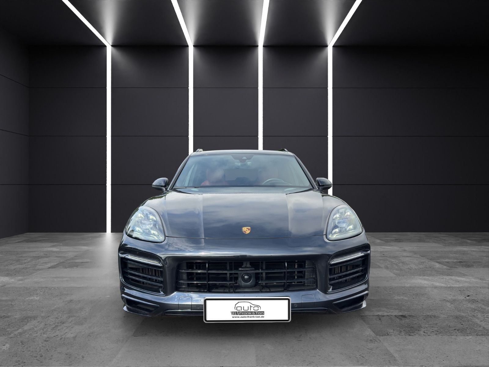 Fahrzeugabbildung Porsche Cayenne E-Hybrid*Matrix*AHK*Carplay*Bose*Head-up