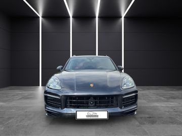 Porsche Cayenne - 2