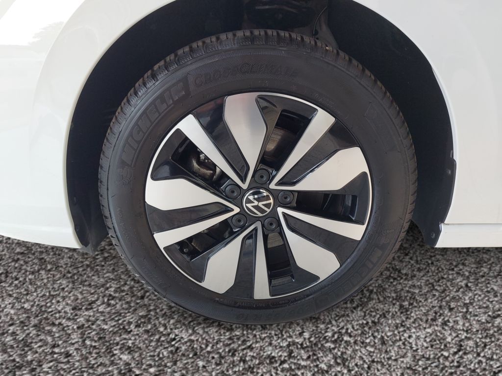 Fahrzeugabbildung Volkswagen Golf 1.5 TSI OPF Goal