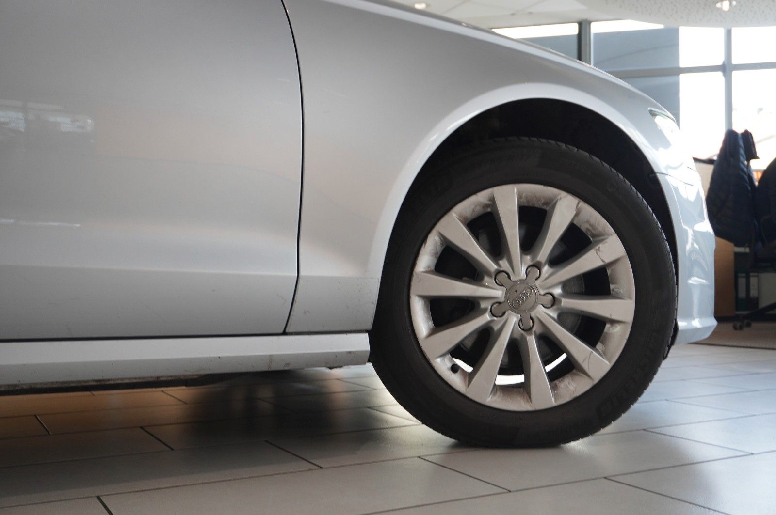 Fahrzeugabbildung Audi A6 Avant 2.0 TDI ULTRA S-TRONIC NAVI/LED/SHZ/AHK
