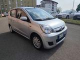 Daihatsu Cuore 1.0 Benz euro 4 5 porte - silberne Daihatsu Cuore