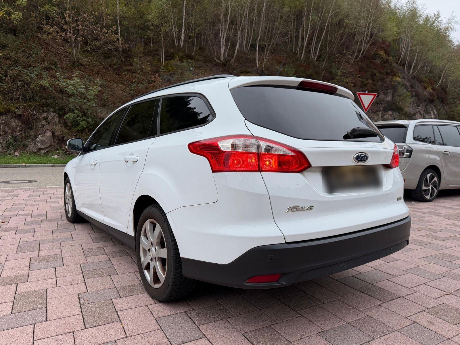 Ford Focus 2013 — photo 6