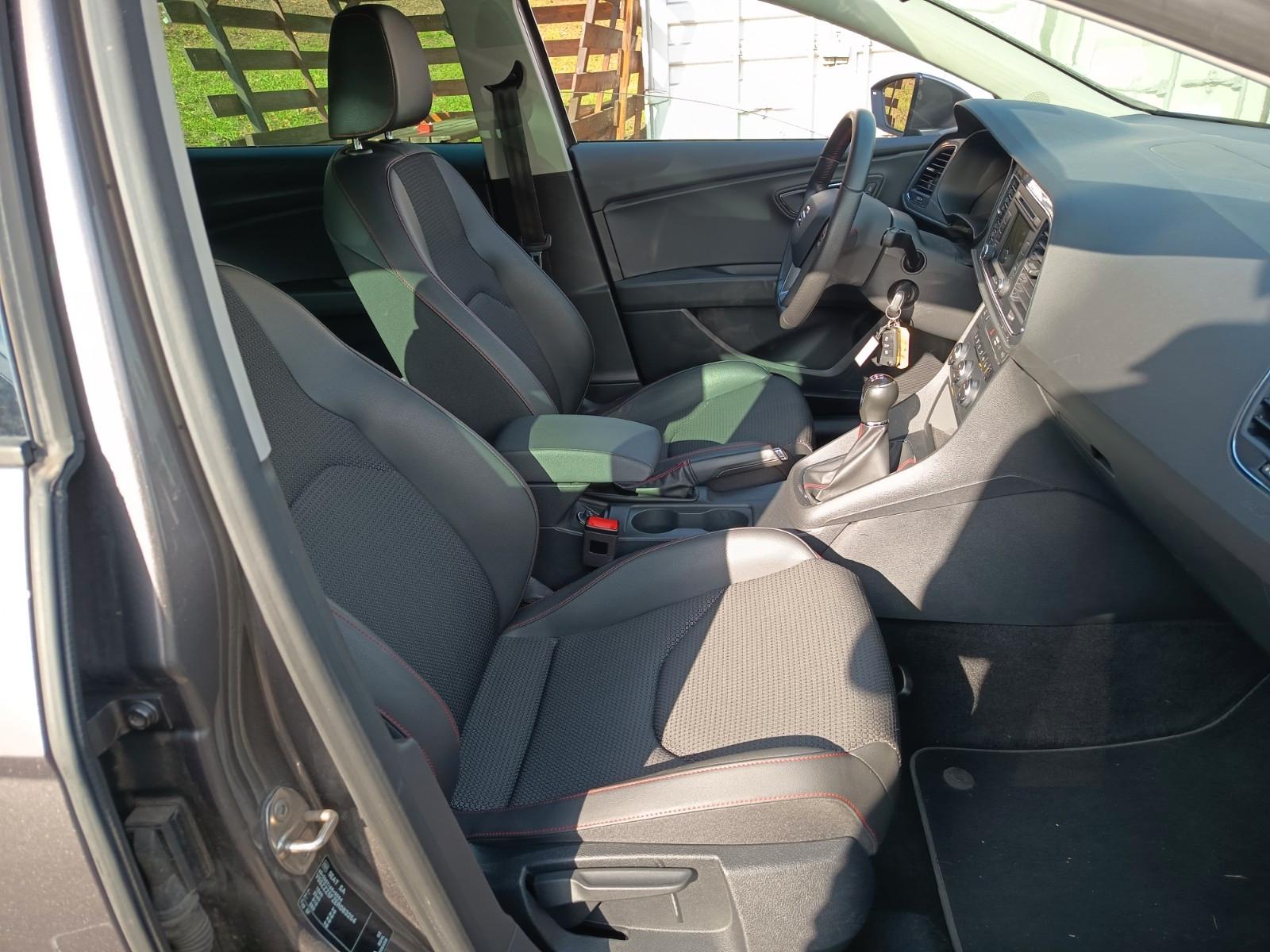 Seat Leon 2014 — photo 11