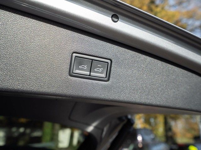 Tiguan Allspace Highline TDI DSG 4M. R-Line Lede