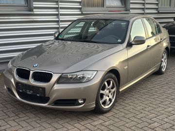 BMW 320 - 2