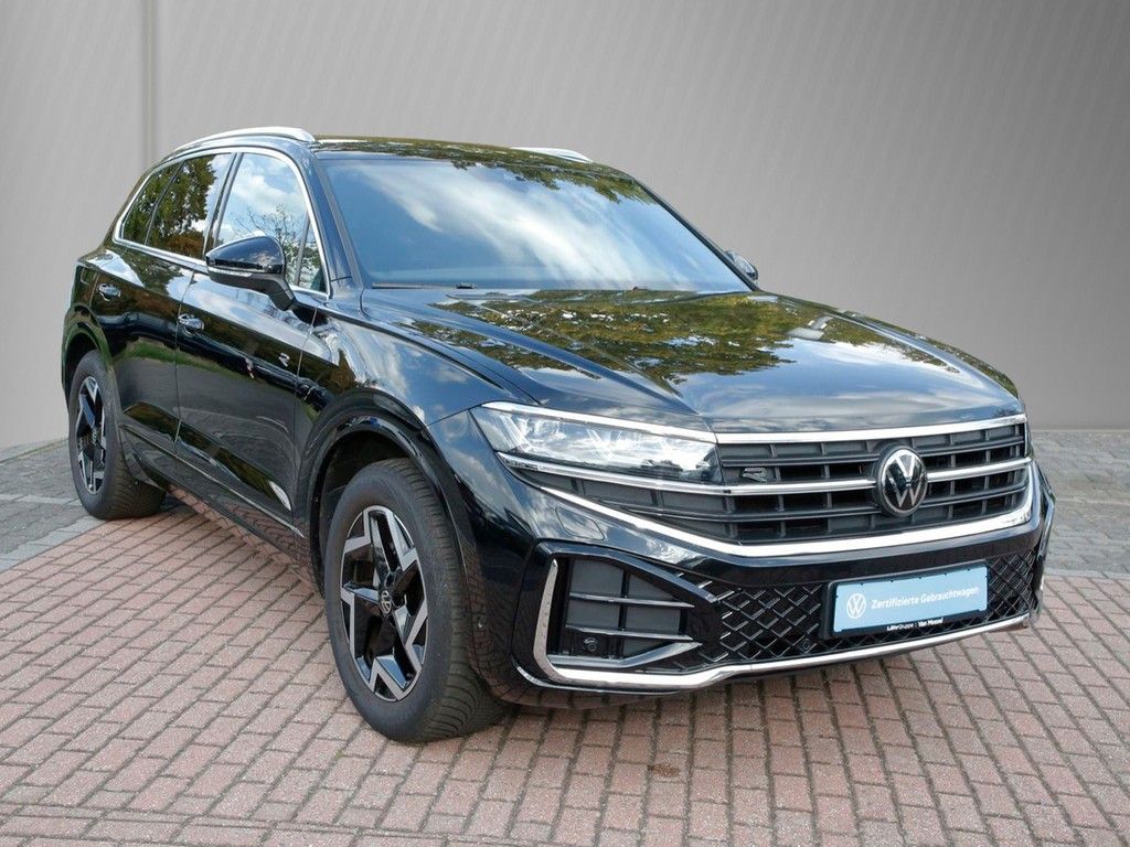 Volkswagen Touareg 3.0 TDI DSG 4Motion R-Line 19 ACC NAVI foto 3