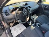 Renault Megane 2.0/Scheckheft/Tüv03.2027 - Renault Megane mit Benzin-Antrieb: Kombi, 2.0