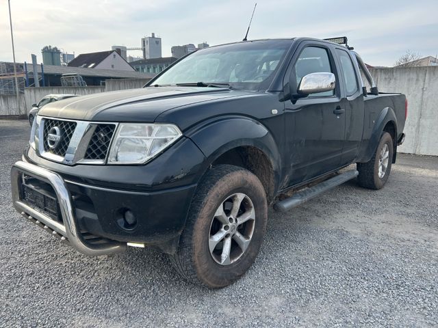 Nissan Navara Pickup King Cab SE 4X4 *Klimaanlage/AHK*