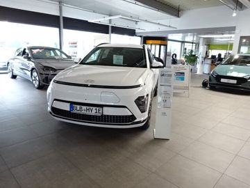 Fotografie des Hyundai KONA Prime Elektro 65,4 Akku*Leder*Alu19 *BOSE*A